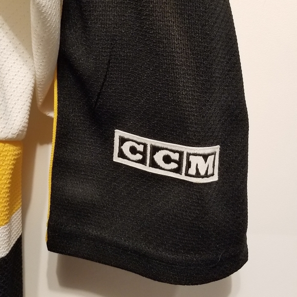 Vintage 1983 Rare CCM MA BELL  Bruins Jersey Mens Blacks Yellow Bear L - Picture 3 of 10